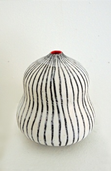 Katharina Klug - Gourd Vase I (mini)