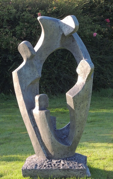 'People & Pots' 2014 - Garden sculpture: 'Family Circle II'