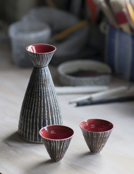 Contemporary Studio Ceramics 2022 - Monochrome Sake Set of 2