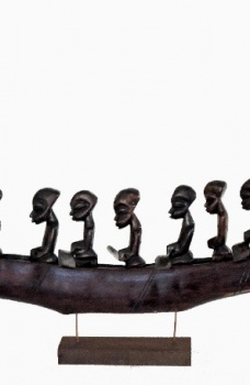 Tribal Art Auction 2016 - LOT 116: Nine Warriors in a 'Dragon Boat'