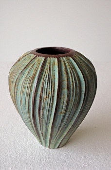 The Art of Firing 2015 - Small Seed Pod Vase