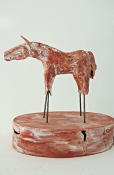 Contemporary Studio Ceramics 2017 - Small Horse II (red)