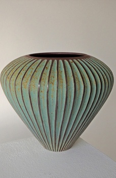 Contemporary Studio Ceramics 2017 - Seed Pod Vase (large)