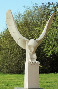 Sculpture in the Garden 2019 - Paul Harvey: 'Barn Owl'