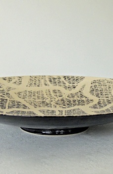 Contemporary Ceramics 2019 - Grey Netted Plate No. 72