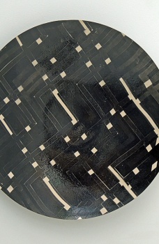 Contemporary Ceramics 2019 - 2019: Black/White Plate No. 276