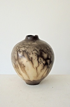 Gus Farnes & Moira Goodall: A Sense of Place - Small Oval Vessel (473)