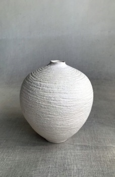 Gus Farnes & Moira Goodall: A Sense of Place - Textured Stoneware Vase (458)