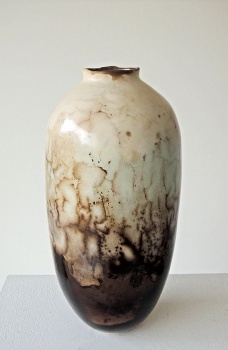 Contemporary Studio Ceramics 2022 - Tall Vessel (487)