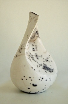 Contemporary Studio Ceramics 2023 - Twisted White Teardrop (HR7)