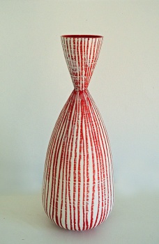 Contemporary Studio Ceramics 2023 - Tokyo Vase (red)