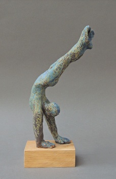 Contemporary Studio Cearmics 2024 - 'Acrobat'