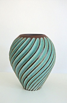 Emily Myers - 2024: Carved Ball - Mini (1)